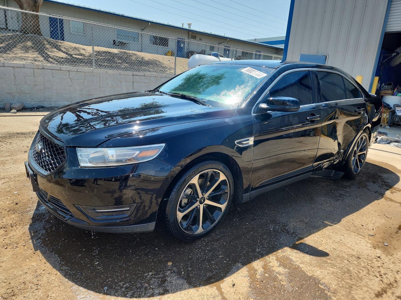 2016 Ford Taurus Sel - zdjęcie główne