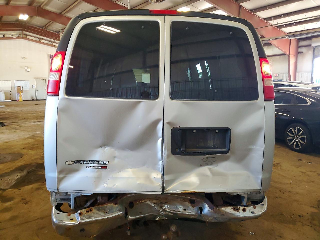 2014 Chevrolet Express G1500 Lt - zdjęcie 6