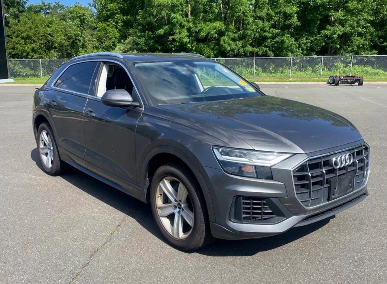 2021 Audi Q8 Premium - zdjęcie główne