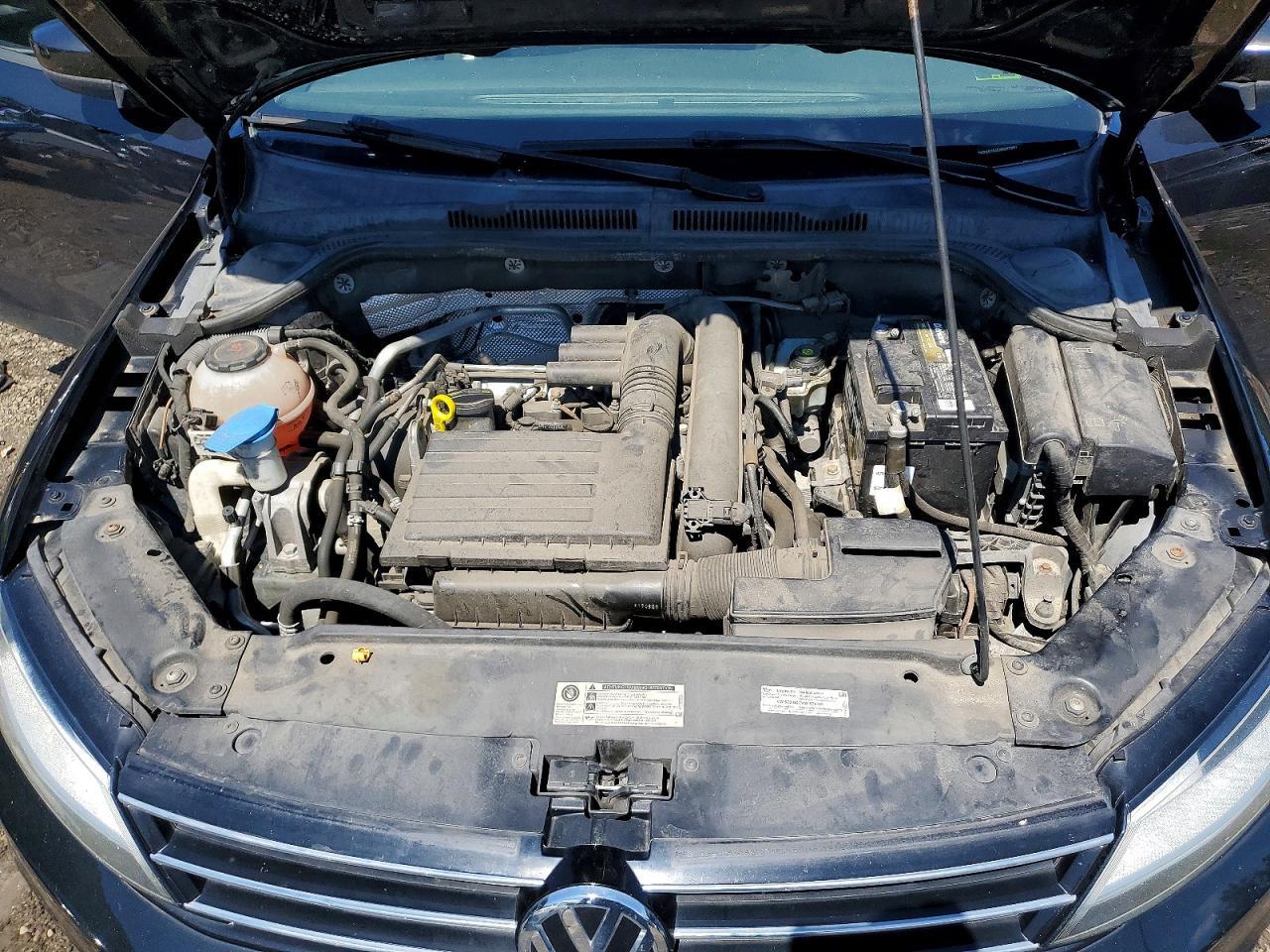 2018 Volkswagen Jetta S - zdjęcie 11