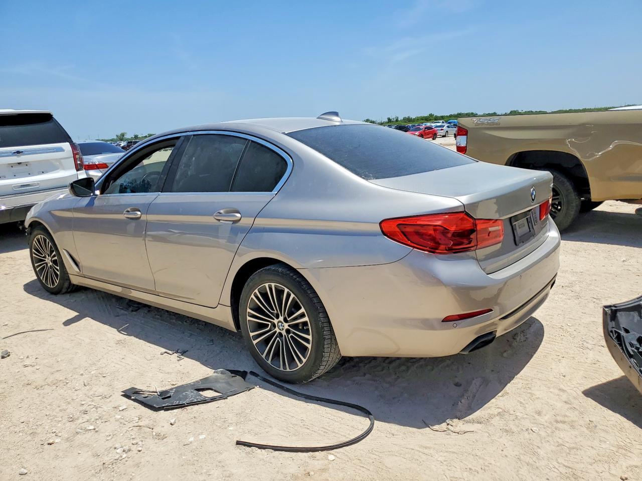2019 BMW 540 I - zdjęcie 2