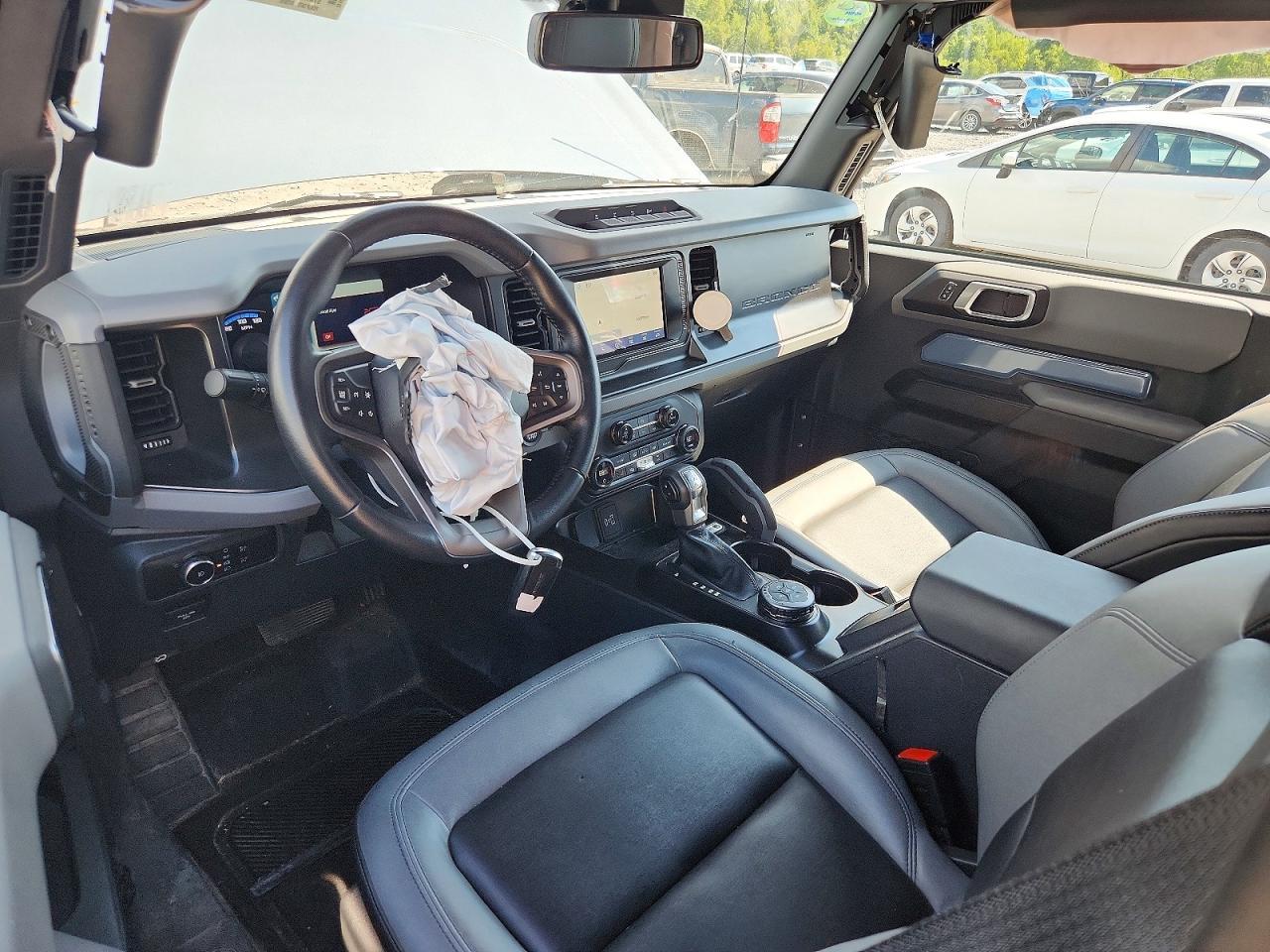 2023 Ford Bronco Base - zdjęcie 8