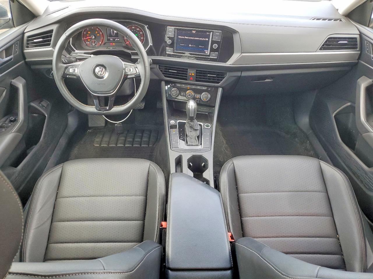 2021 Volkswagen Jetta S - zdjęcie 8