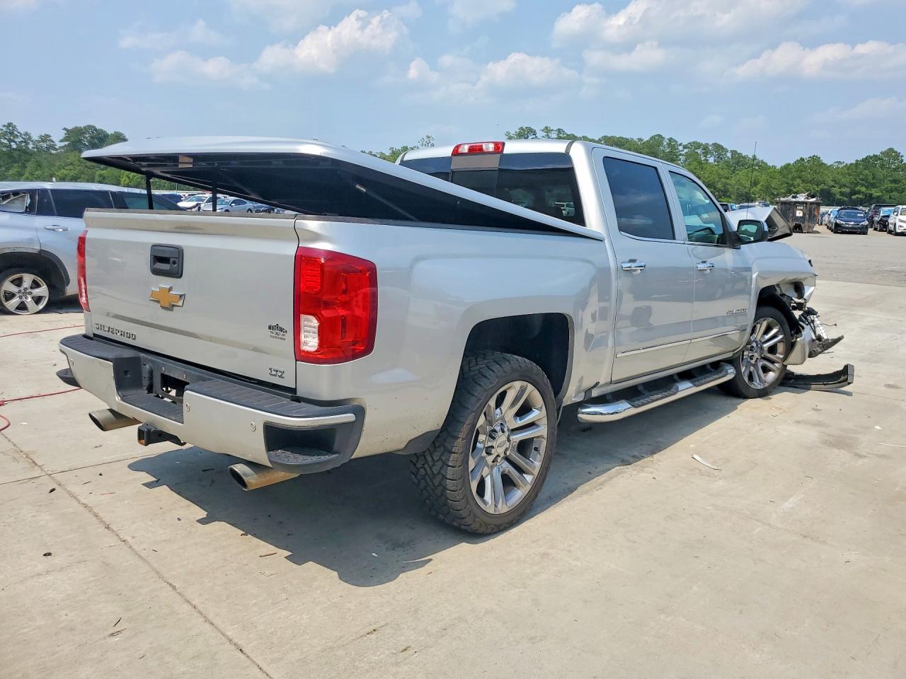 2017 Chevrolet Silverado K1500 Ltz - zdjęcie 3