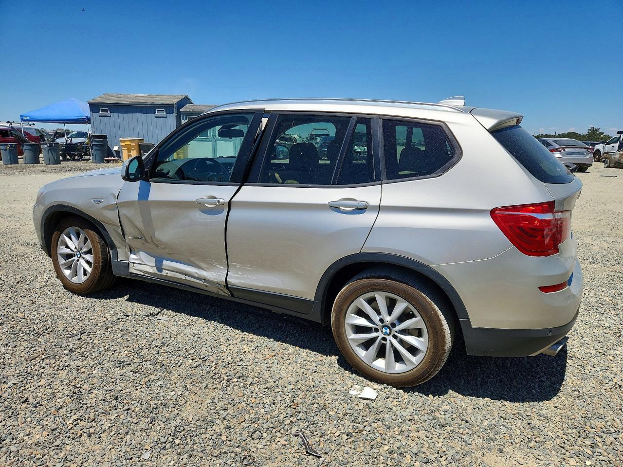 2016 BMW X3 xDrive28I - zdjęcie 2