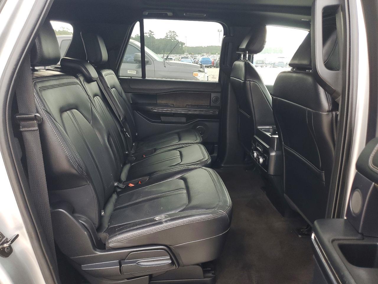 2021 Ford Expedition Max Limited - zdjęcie 11