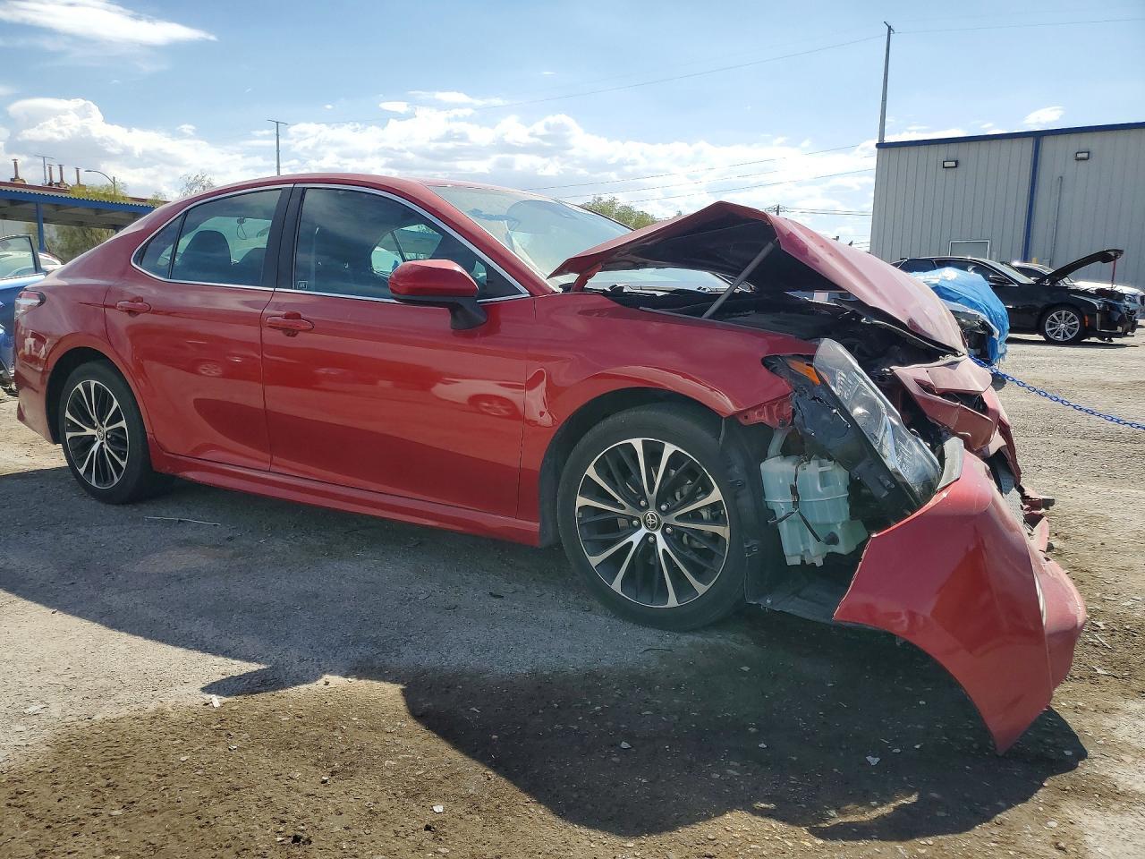 2020 Toyota Camry Se - zdjęcie 4