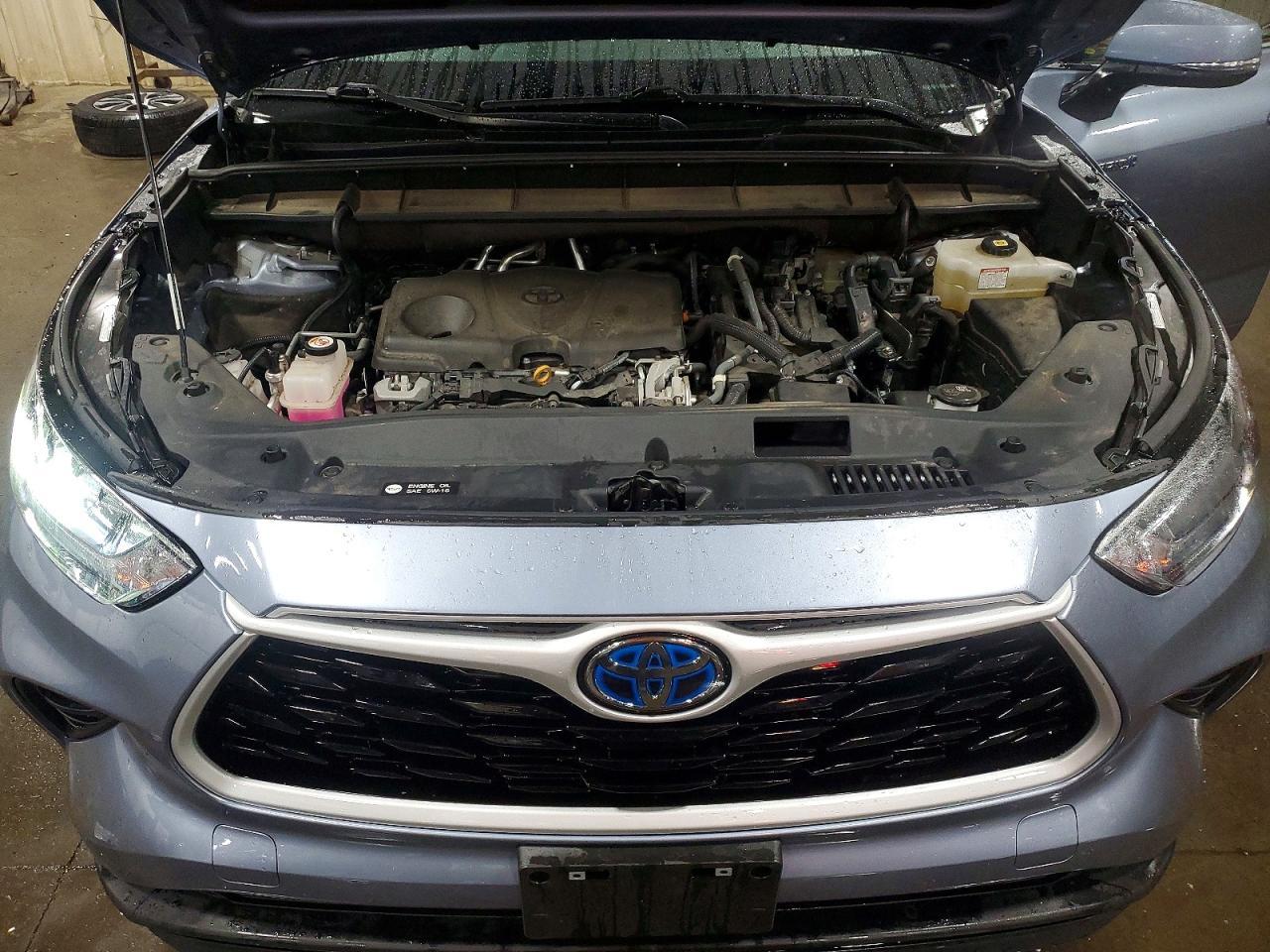 2020 Toyota Highlander Hybrid Xle - zdjęcie 11