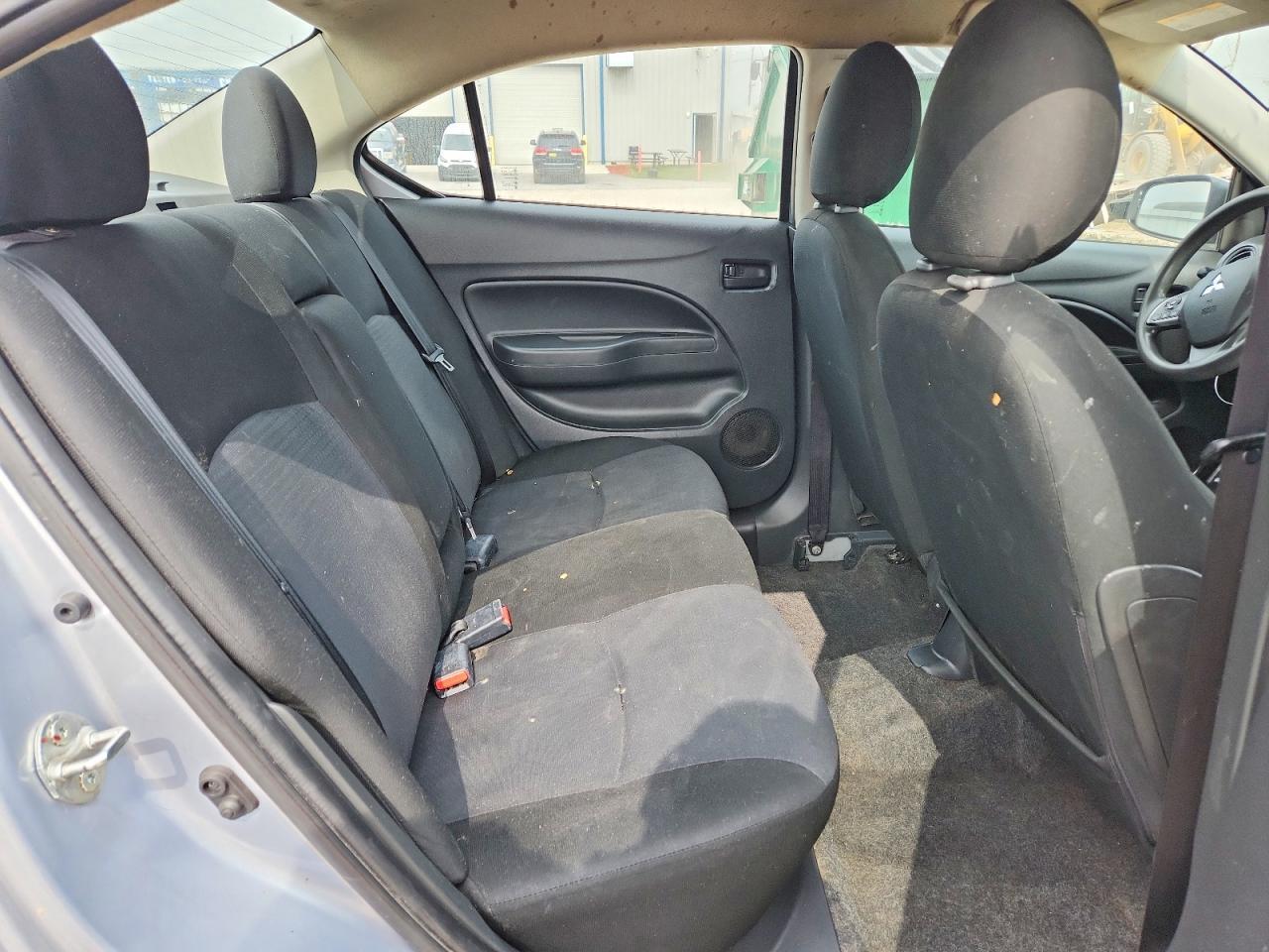2022 Mitsubishi Mirage G4 Es - zdjęcie 10