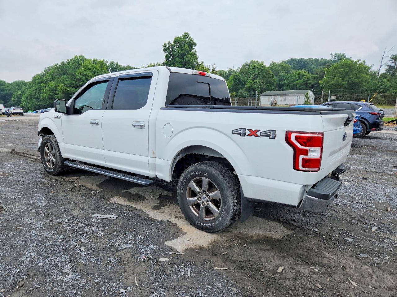 2020 Ford F150 Supercrew - zdjęcie 2