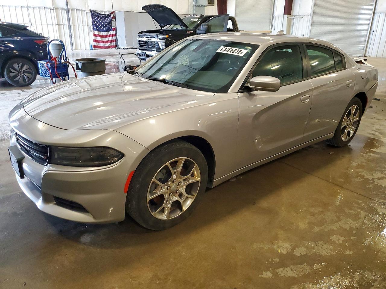 2016 Dodge Charger Sxt - zdjęcie główne
