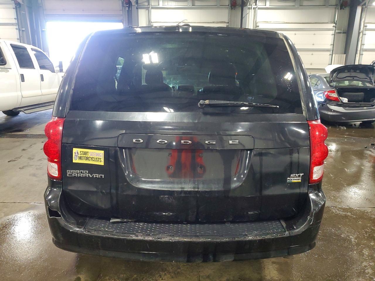 2017 Dodge Grand Caravan Sxt - zdjęcie 6