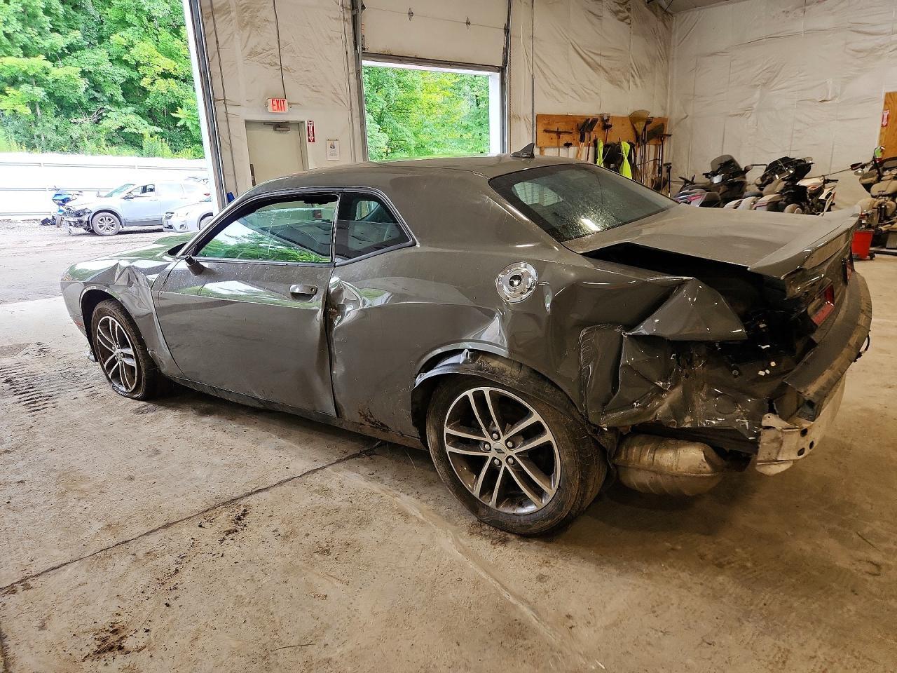 2019 Dodge Challenger Gt - zdjęcie 2