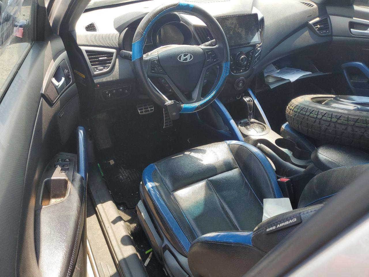 2013 Hyundai Veloster Turbo - zdjęcie 8