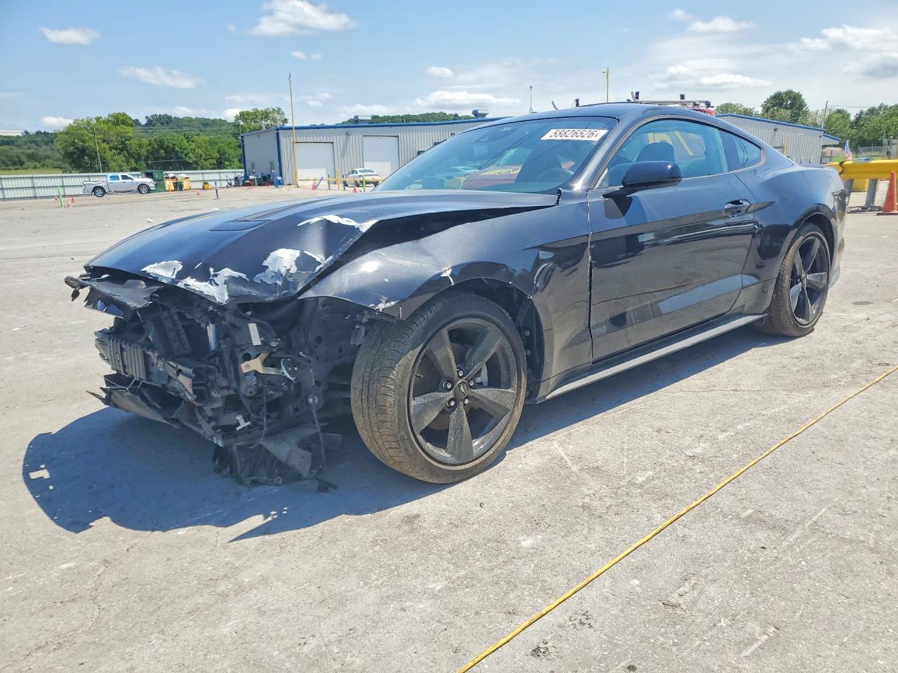 2022 Ford Mustang - zdjęcie główne