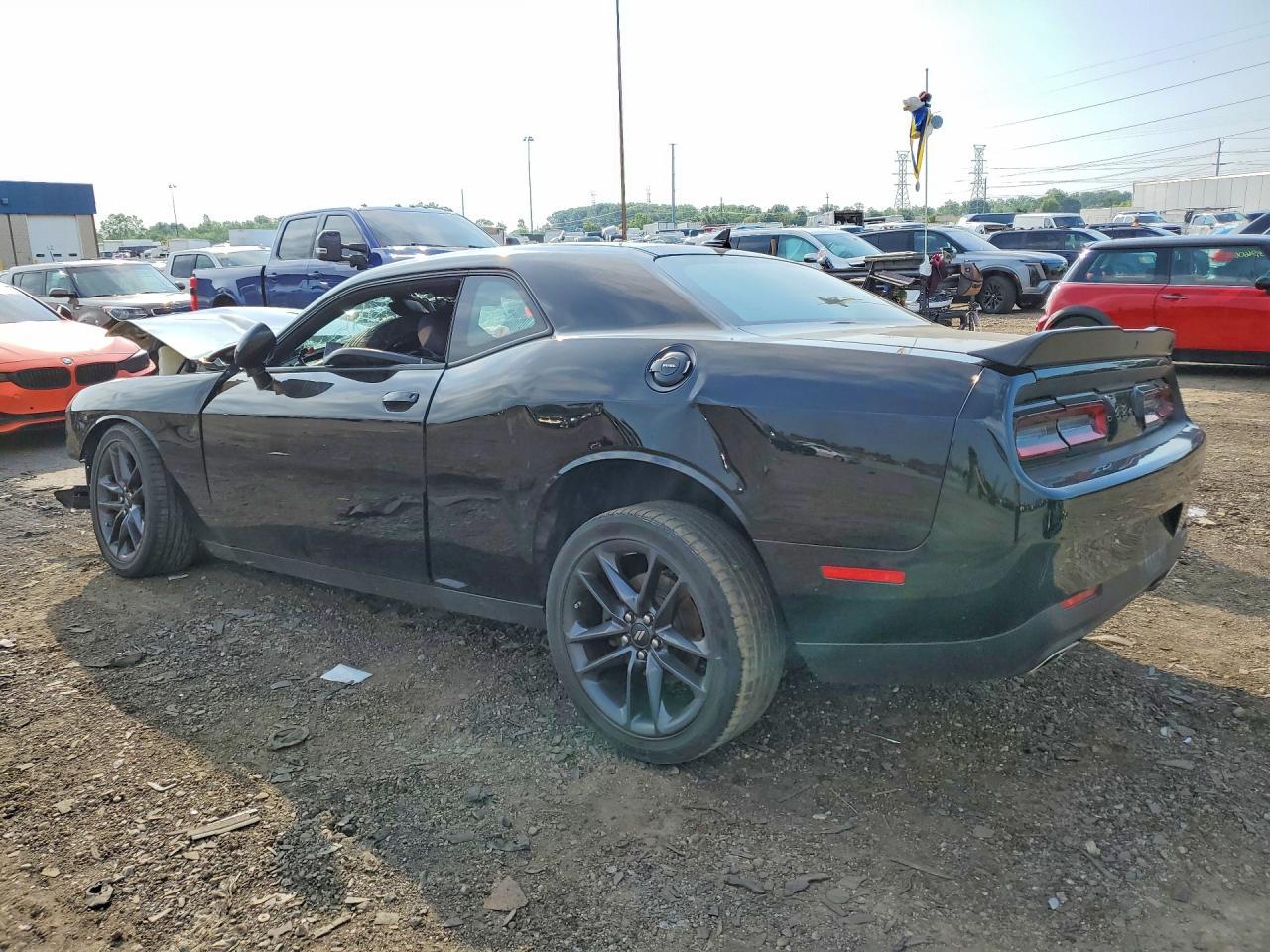 2021 Dodge Challenger Gt - zdjęcie 2