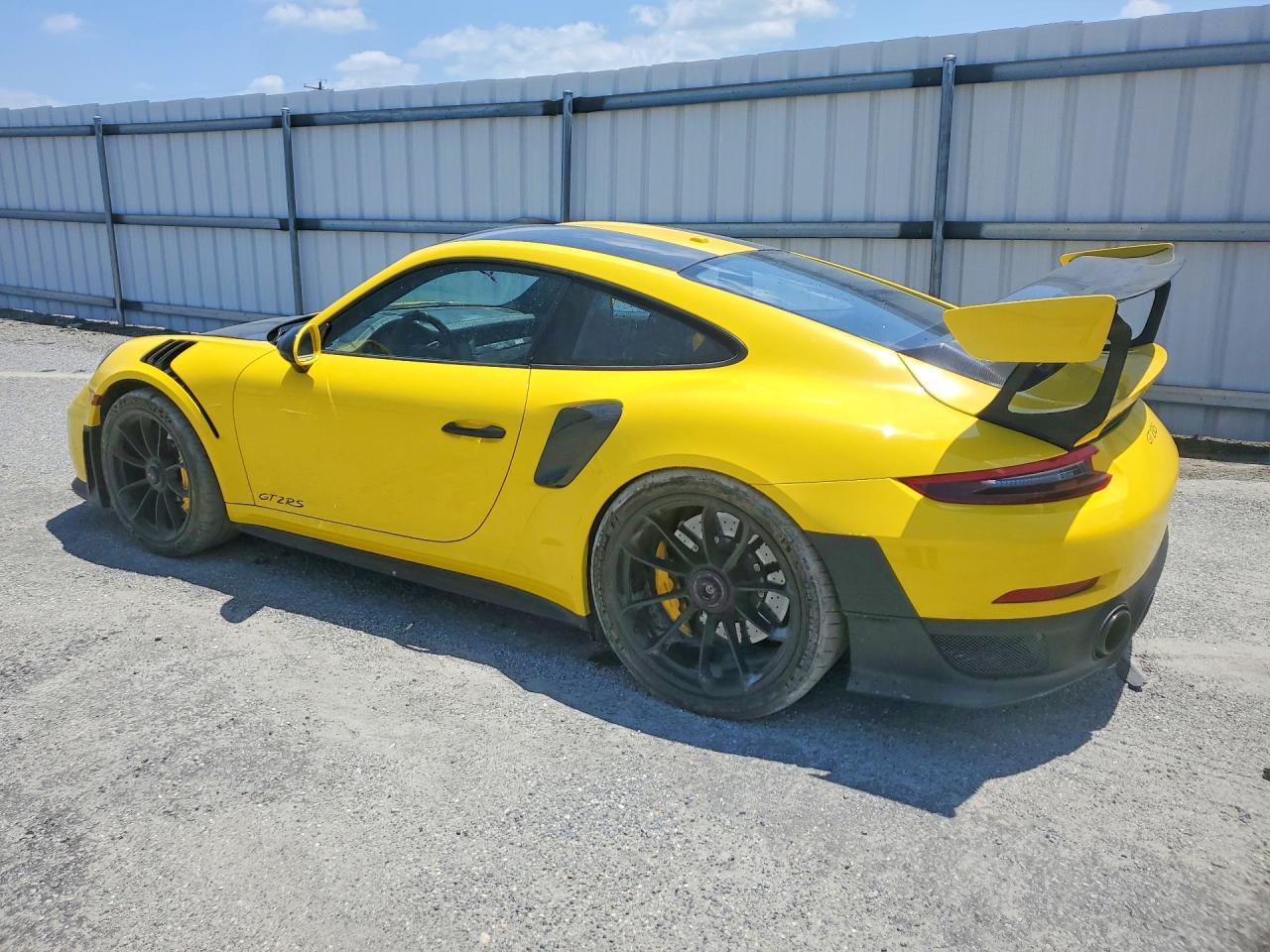 2018 Porsche 911 Gt2 Rs - zdjęcie 2