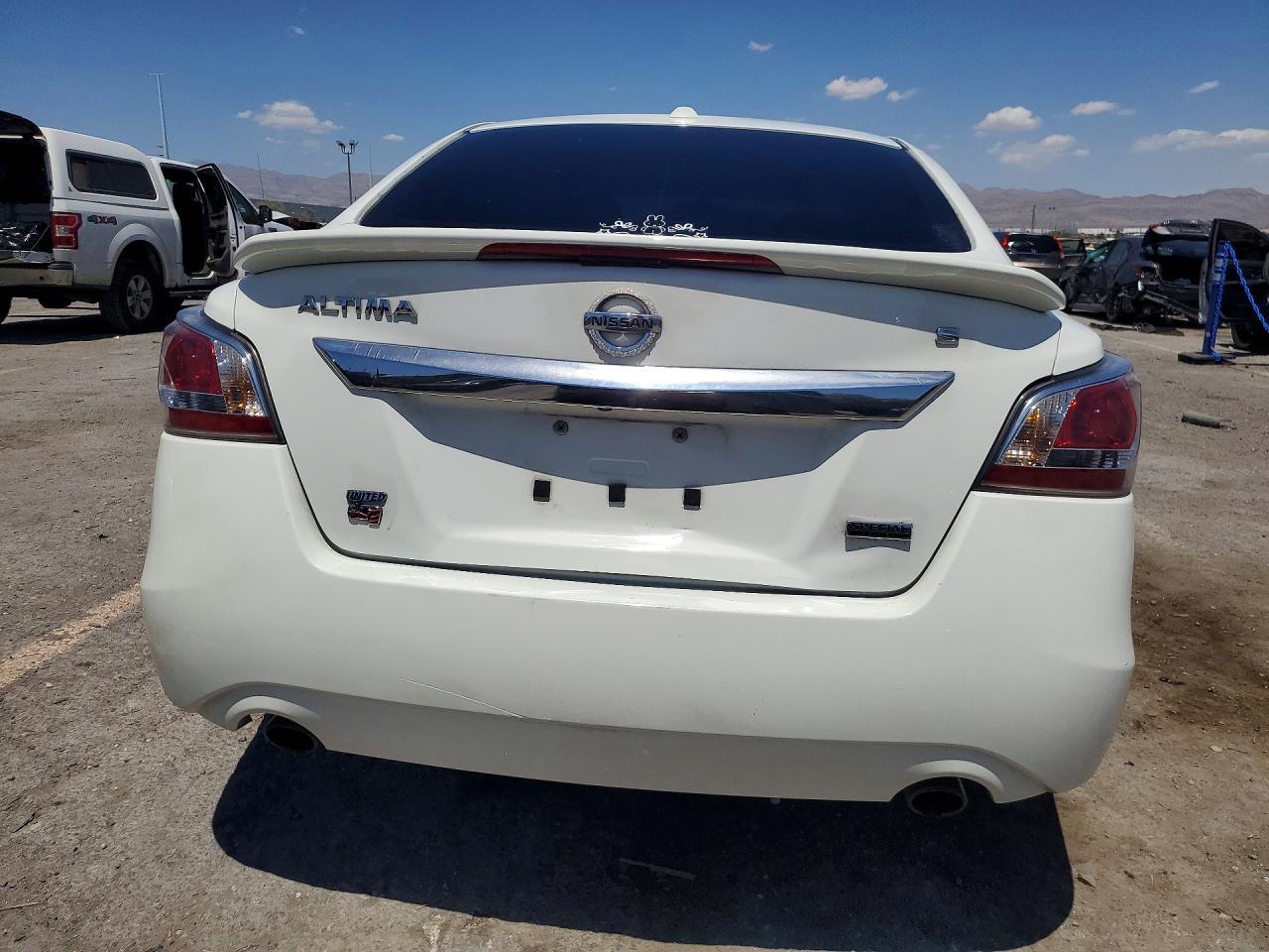 2015 Nissan Altima 2.5 S - zdjęcie 6