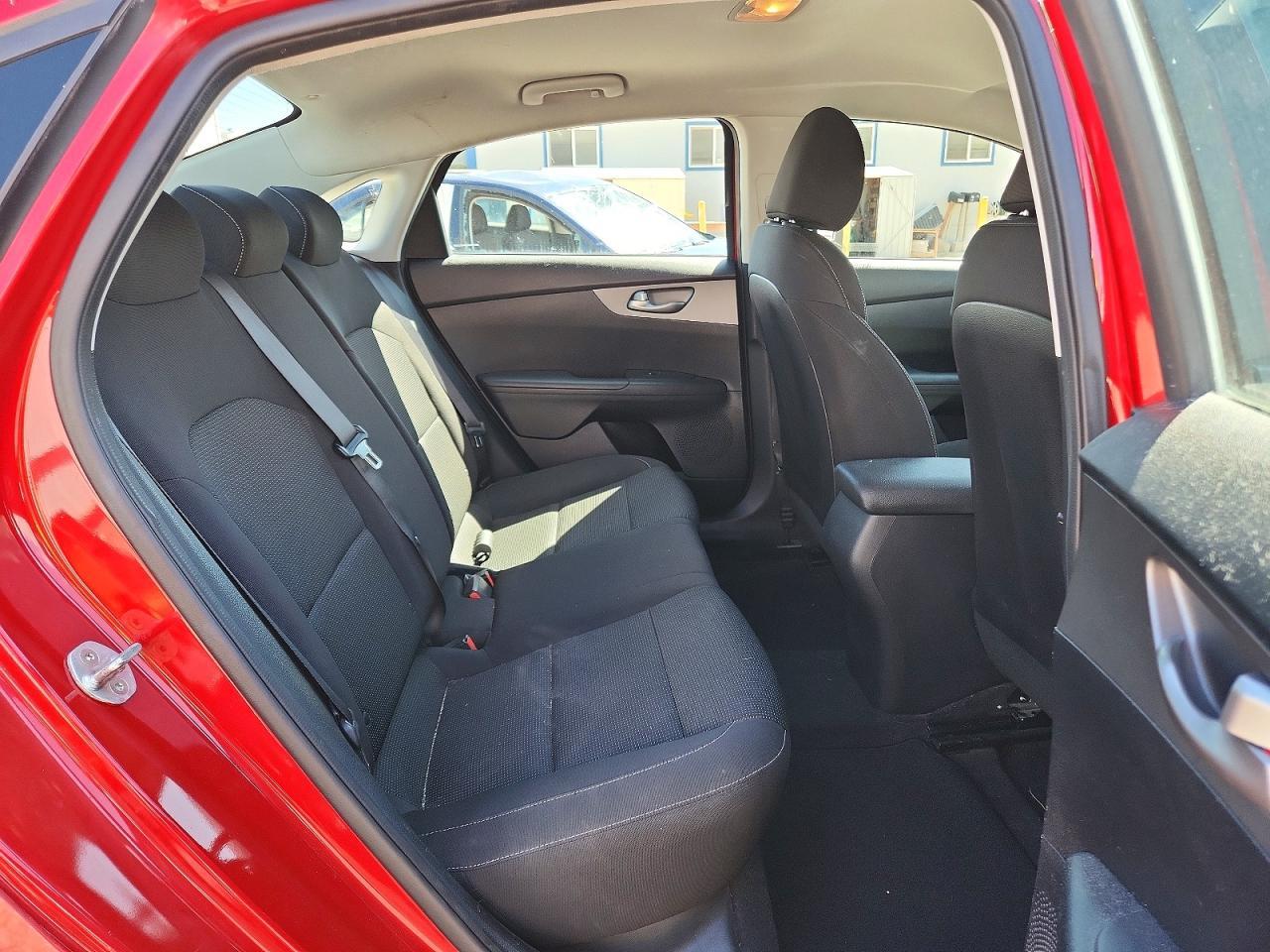 2019 Kia Forte Lxs - zdjęcie 10