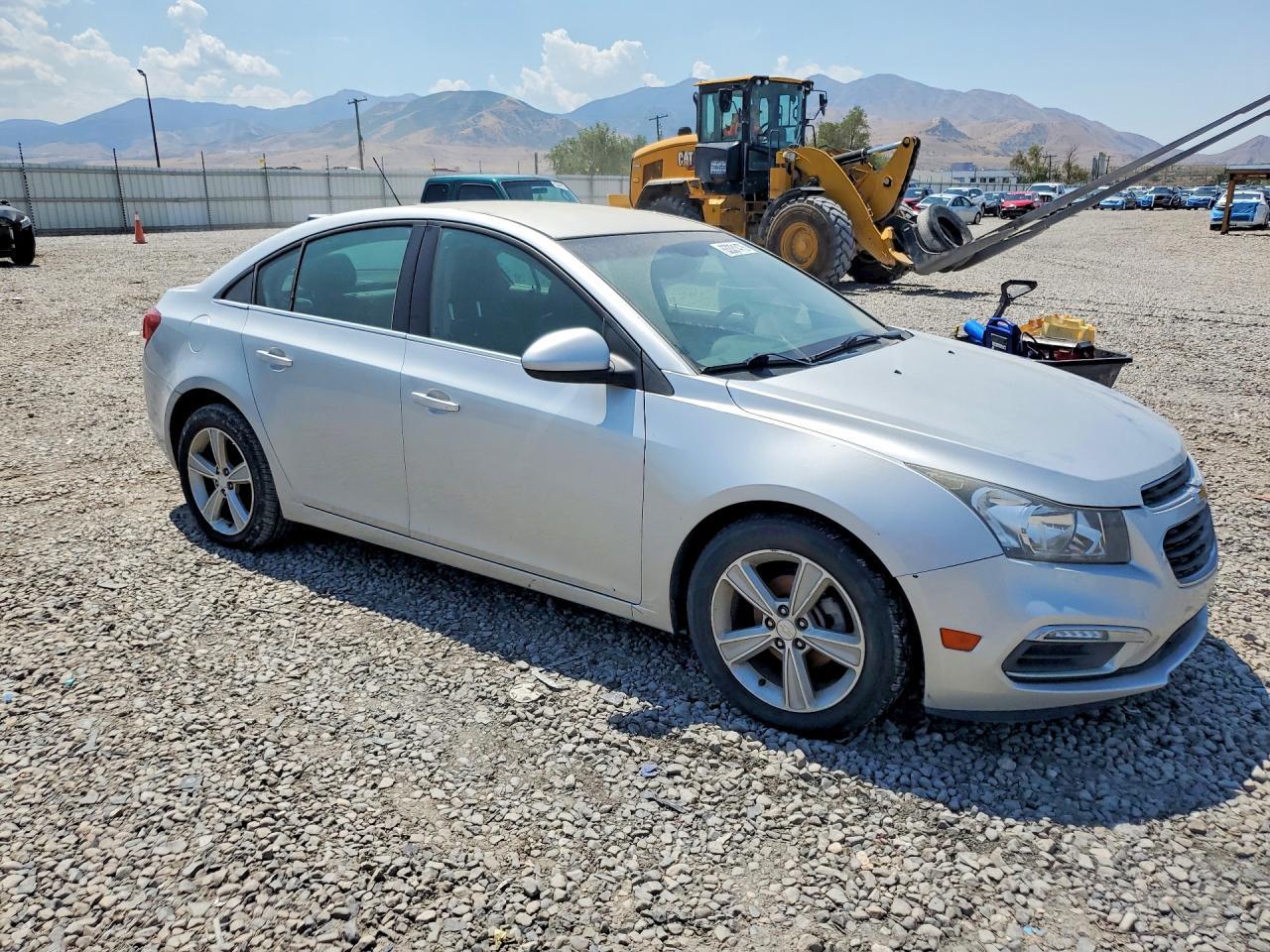 2019 Chevrolet Cruze Lt - zdjęcie 4