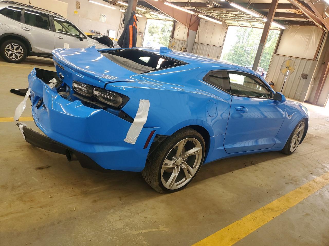 2022 Chevrolet Camaro Lt1 - zdjęcie 3