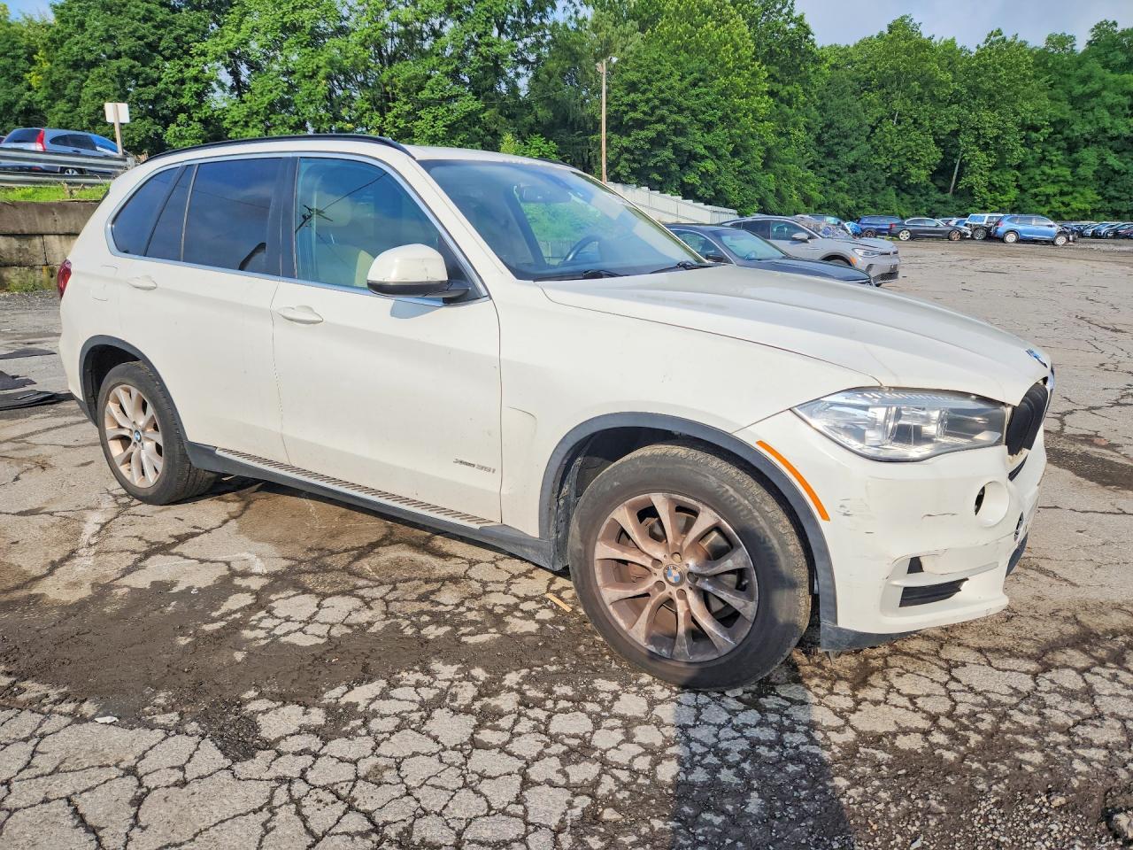 2016 BMW X5 xDrive35I - zdjęcie 4