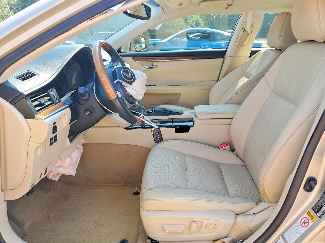 2015 Lexus Es 300H - zdjęcie 7