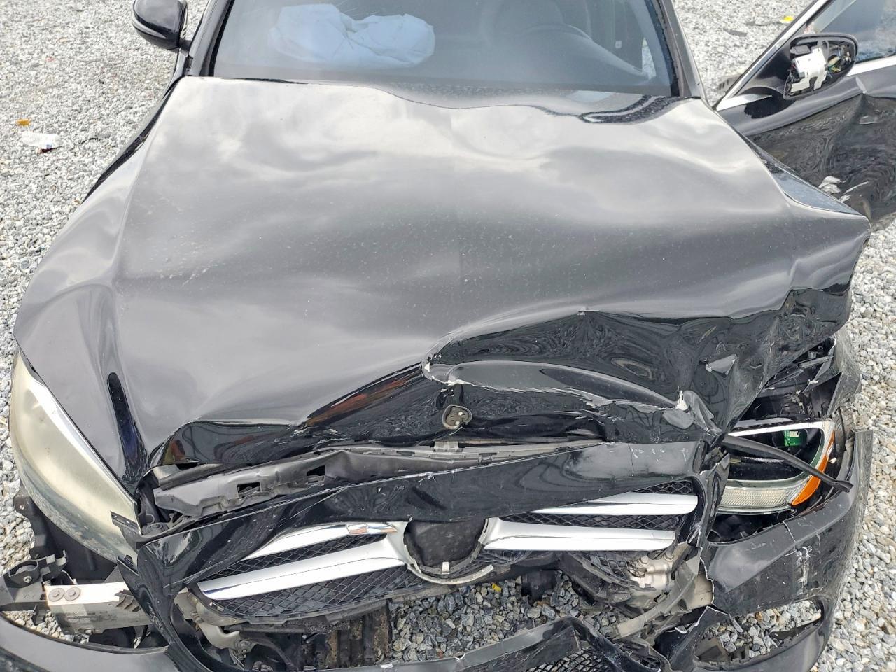 2016 Mercedes-Benz C 300 - zdjęcie 11