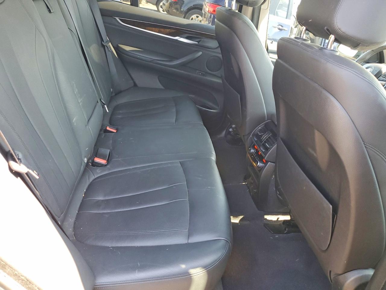 2016 BMW X5 xDrive35I - zdjęcie 11