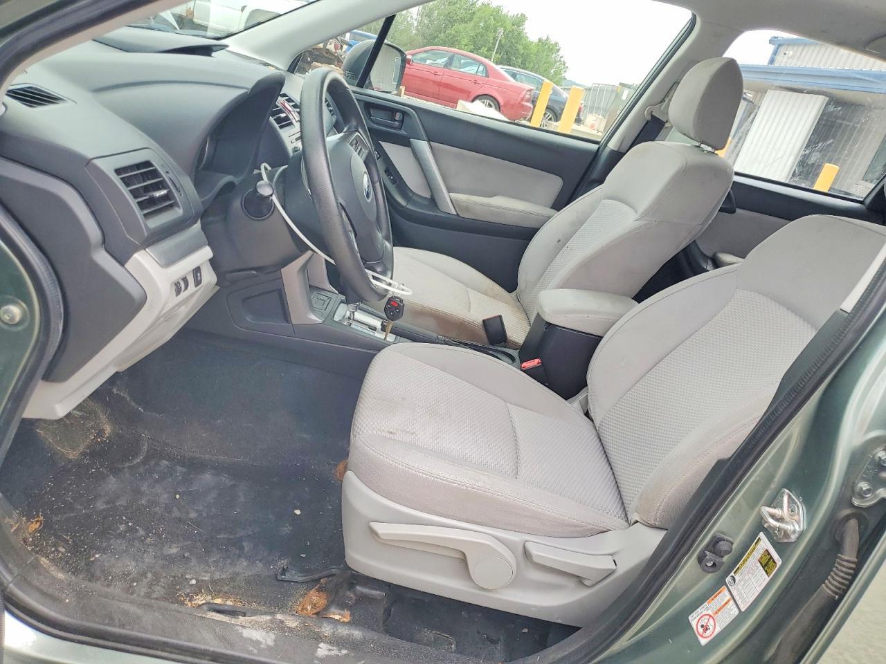 2014 Subaru Forester 2.5I - zdjęcie 7