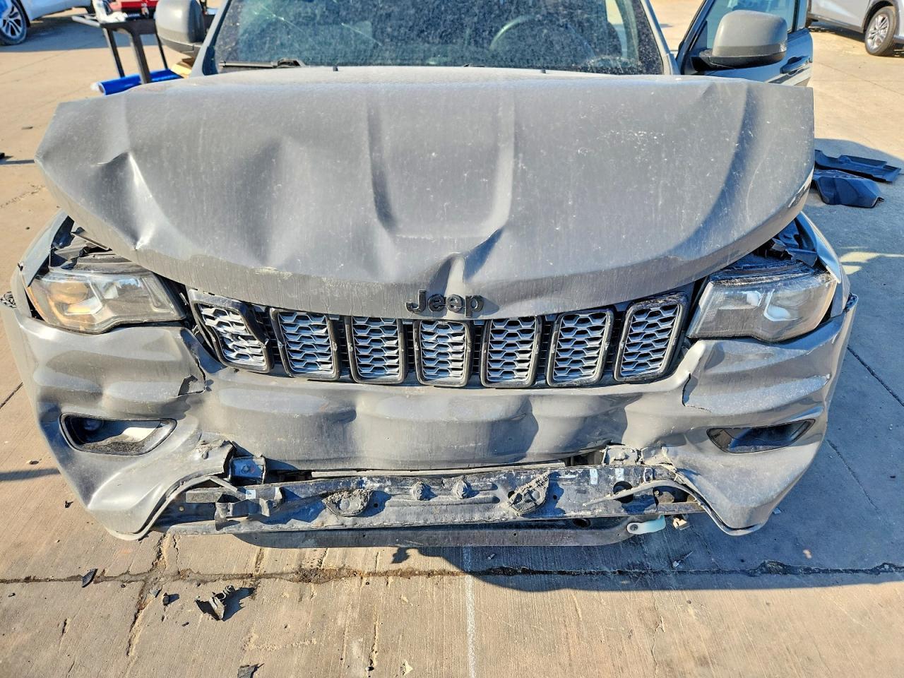 2021 Jeep Grand Cherokee Laredo - zdjęcie 11