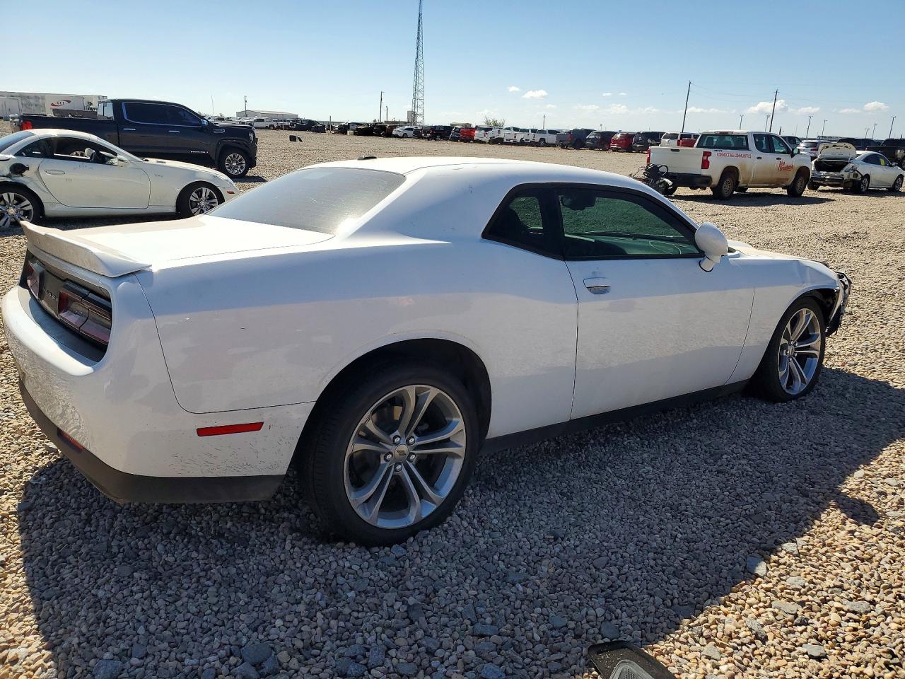 2020 Dodge Challenger R/T - zdjęcie 3