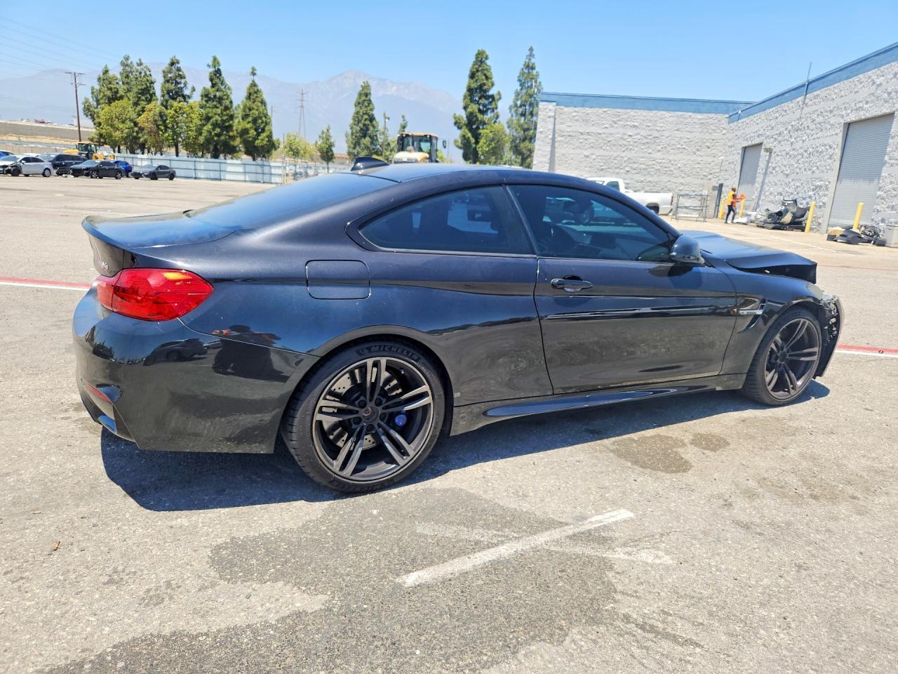2015 BMW M4 - zdjęcie 3