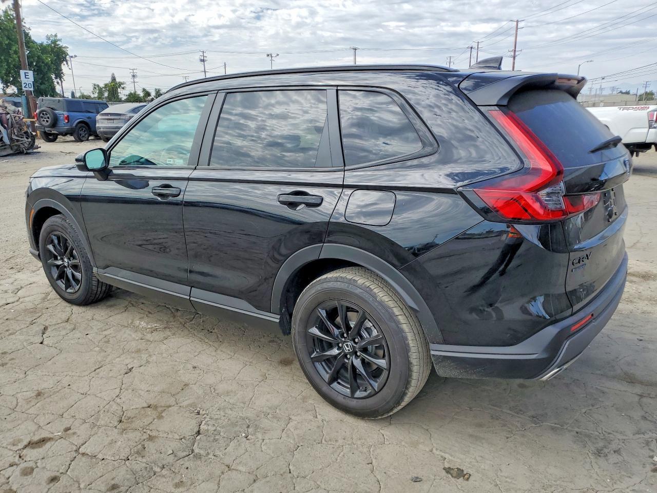 2026 Honda Cr-V Sport - zdjęcie 2