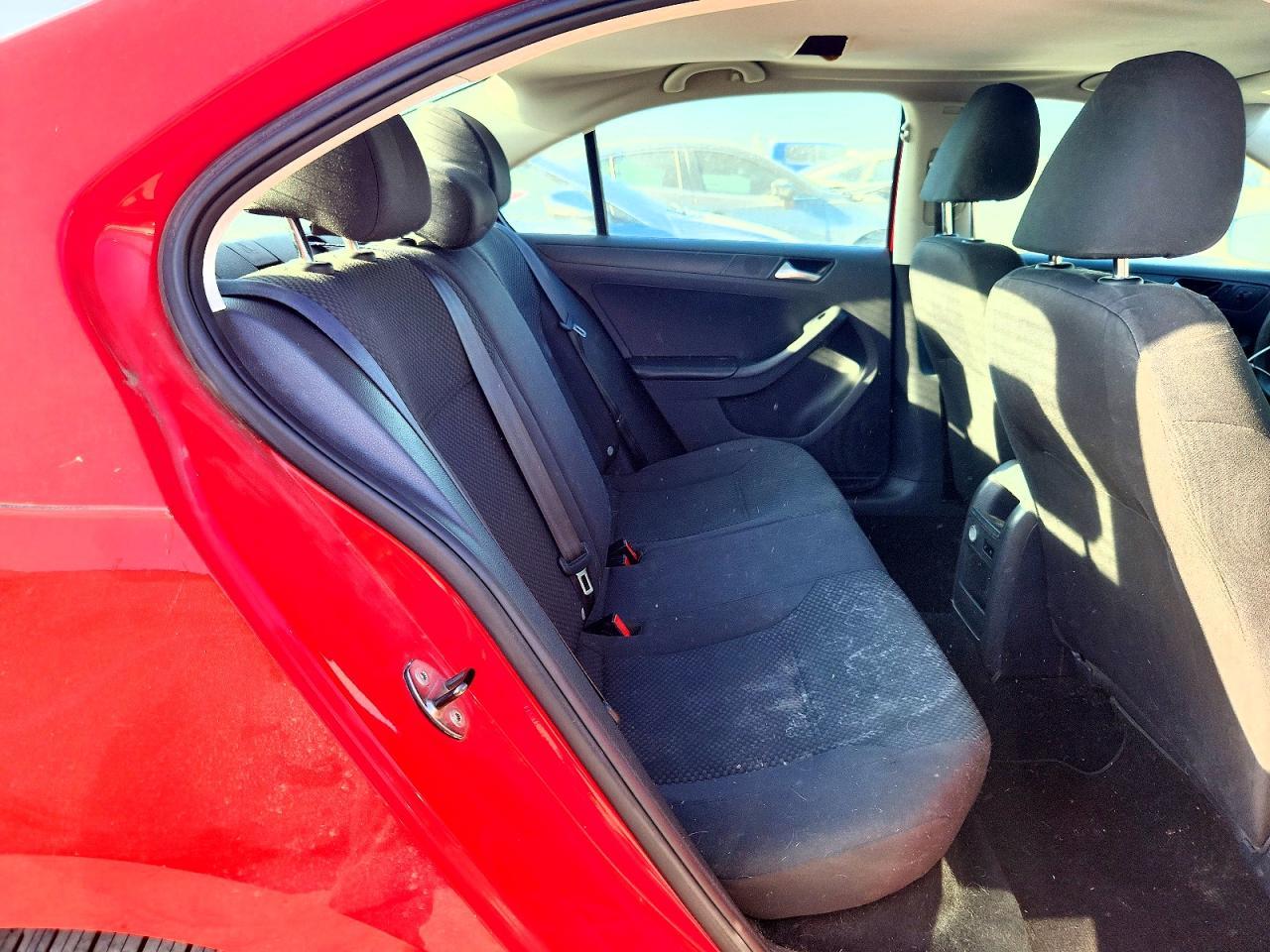 2014 Volkswagen Jetta Base - zdjęcie 10