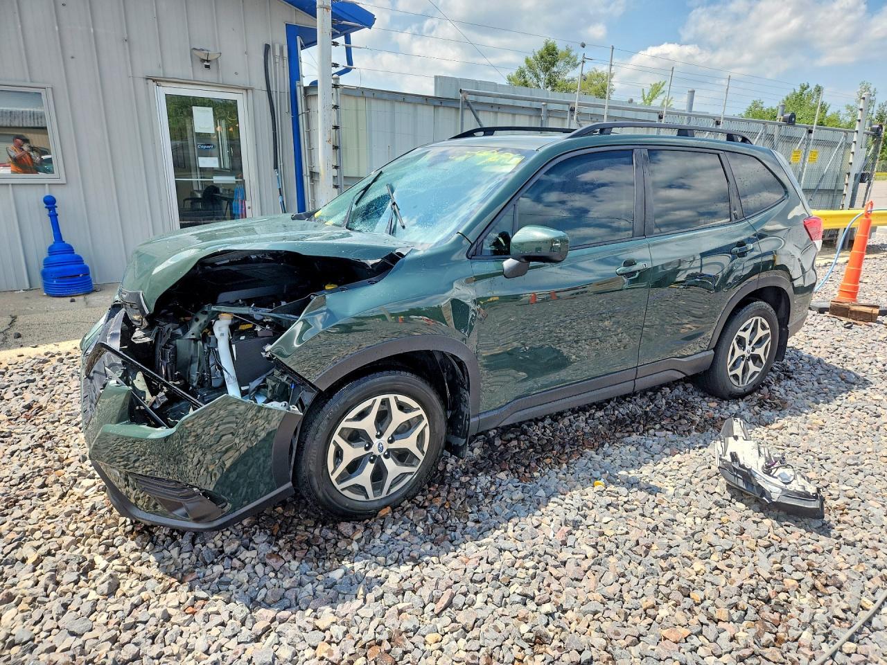 2023 Subaru Forester Premium - zdjęcie główne