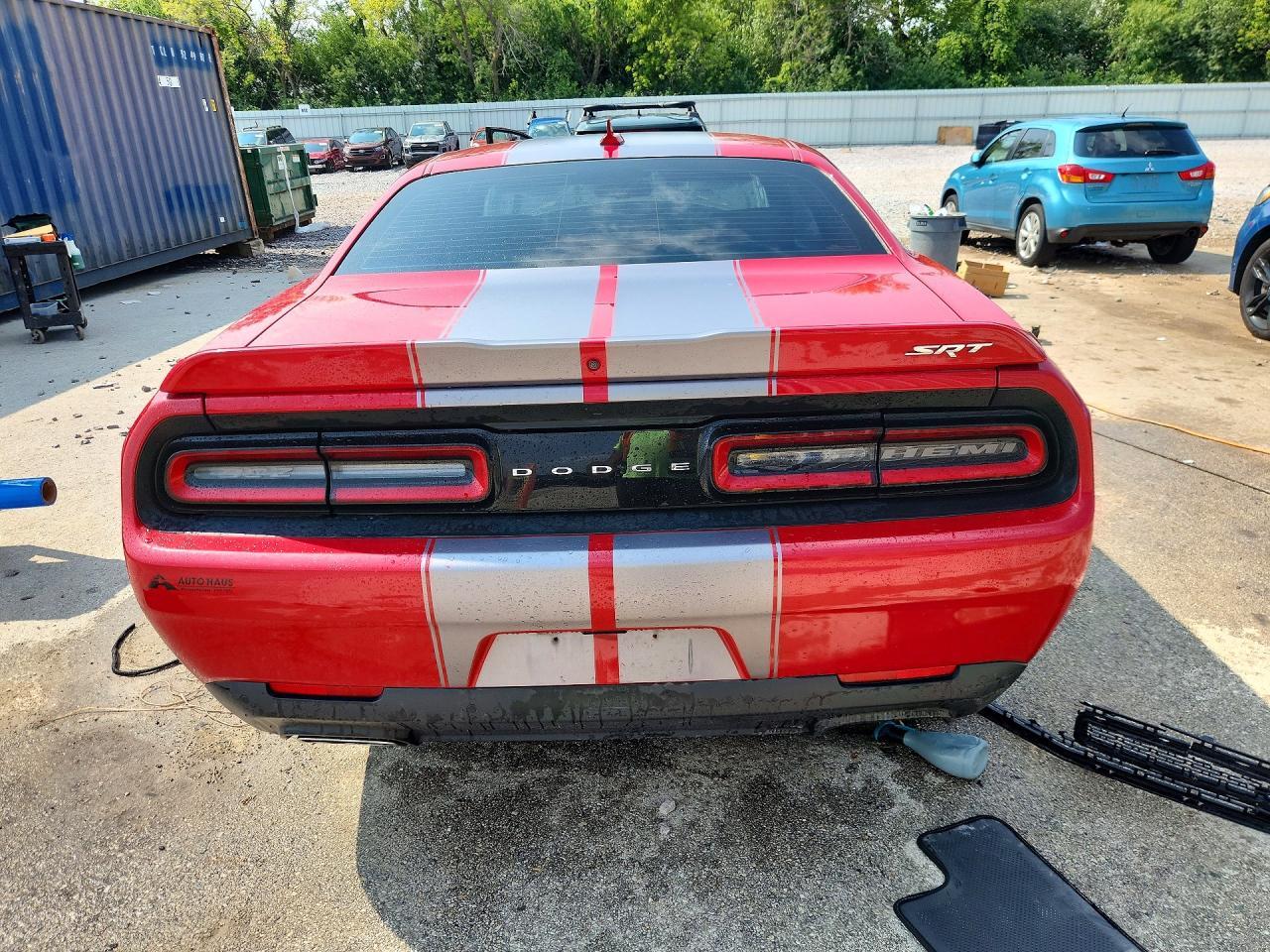 2017 Dodge Challenger Srt 392 - zdjęcie 6