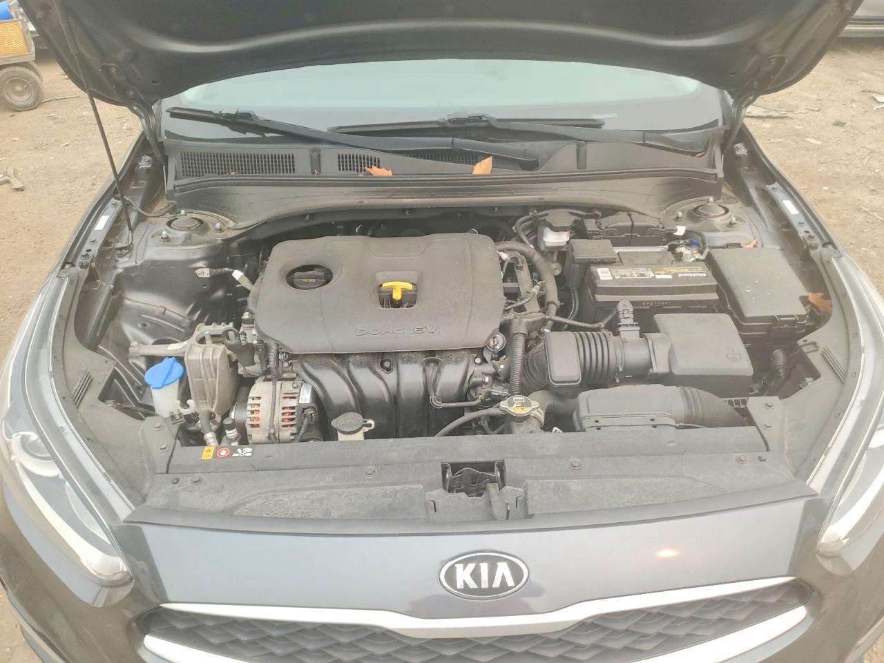 2019 Kia Forte Lxs - zdjęcie 11