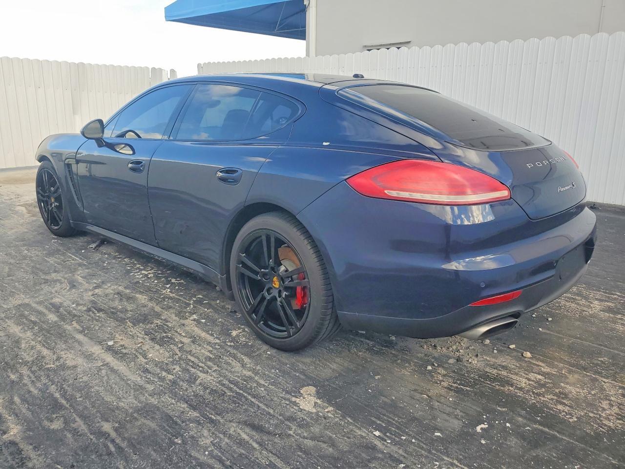 2016 Porsche Panamera 2 - zdjęcie 2