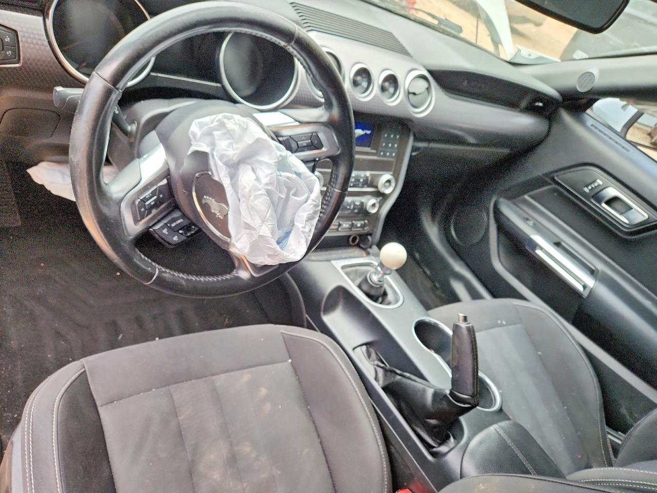 2019 Ford Mustang Gt - zdjęcie 8
