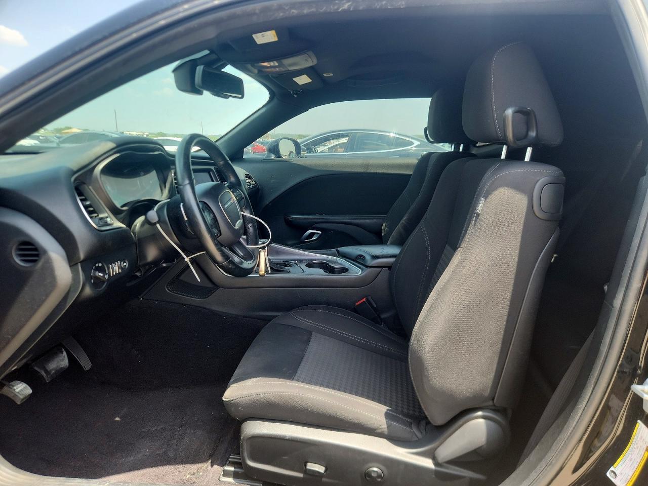 2018 Dodge Challenger R/T - zdjęcie 7