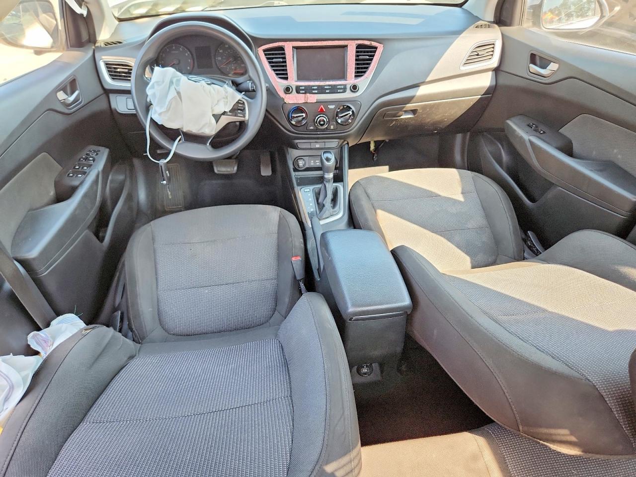 2019 Hyundai Accent Sel - zdjęcie 8
