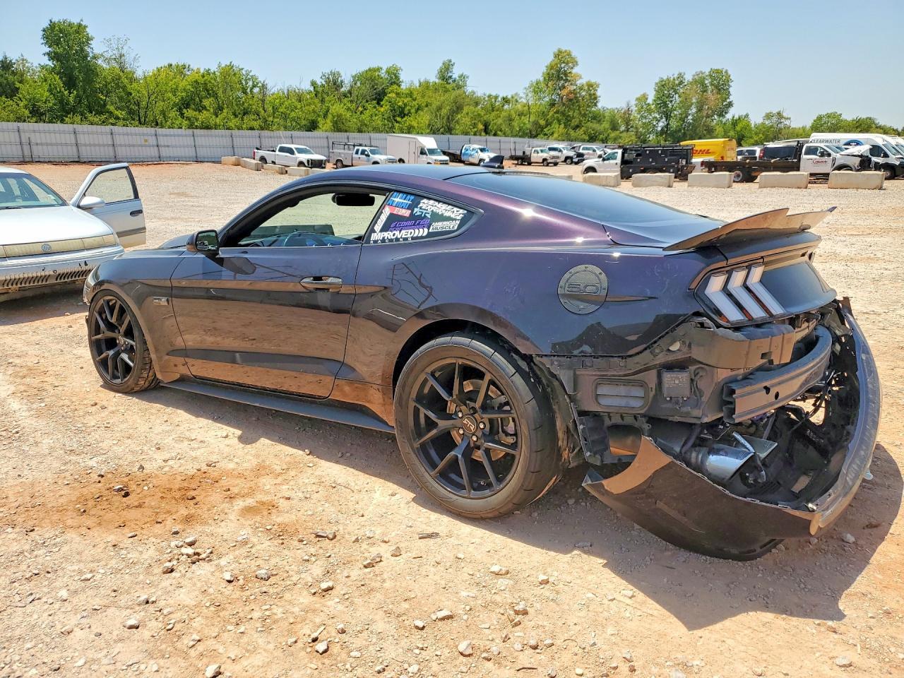 2022 Ford Mustang Gt - zdjęcie 2