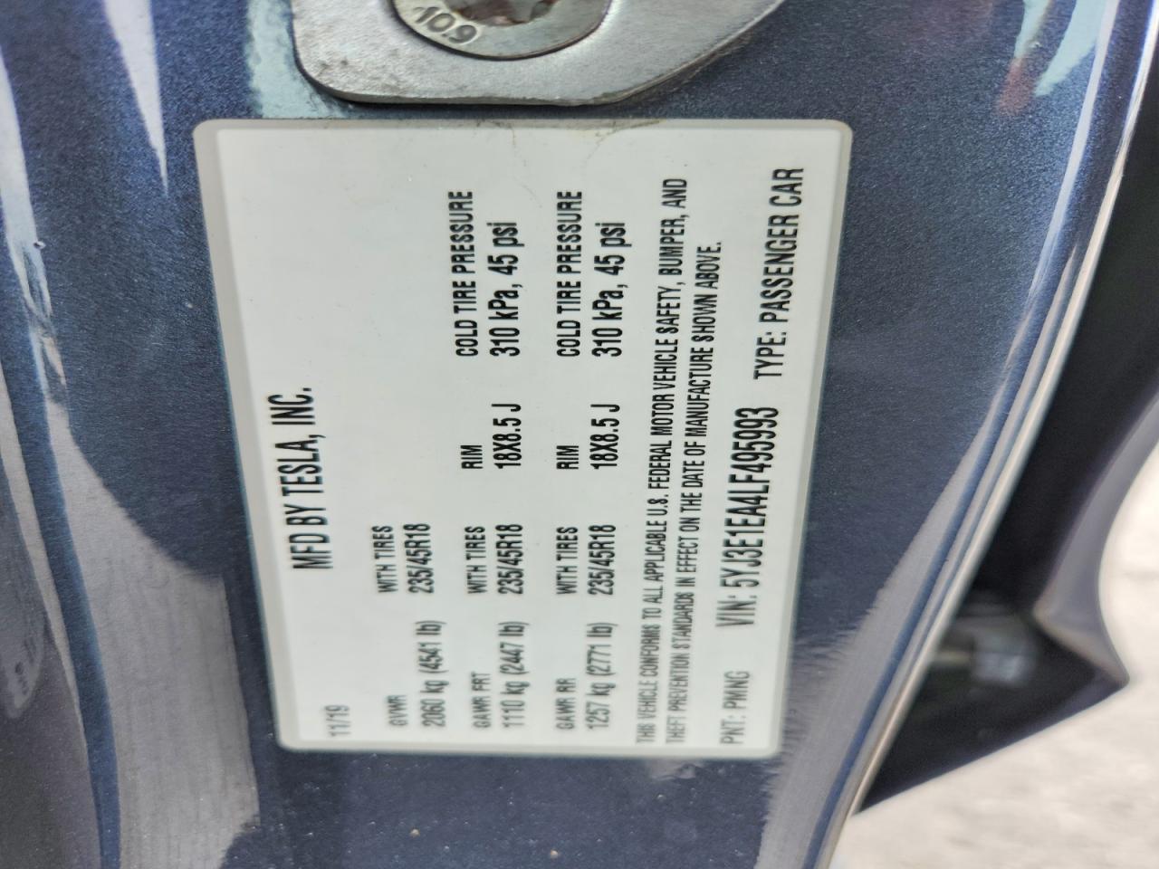 2020 Tesla Model 3 - zdjęcie 12