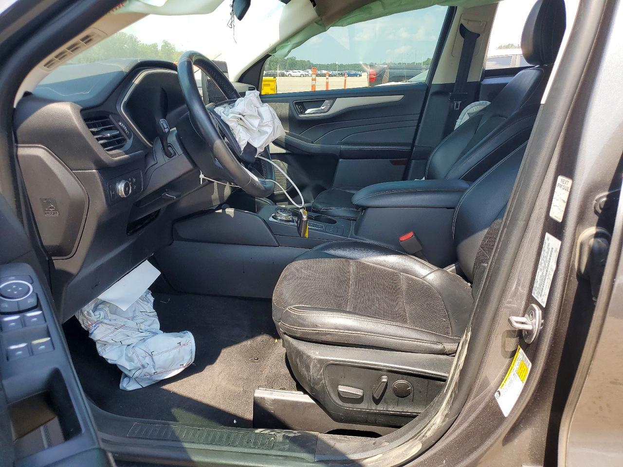 2021 Ford Escape Sel - zdjęcie 7
