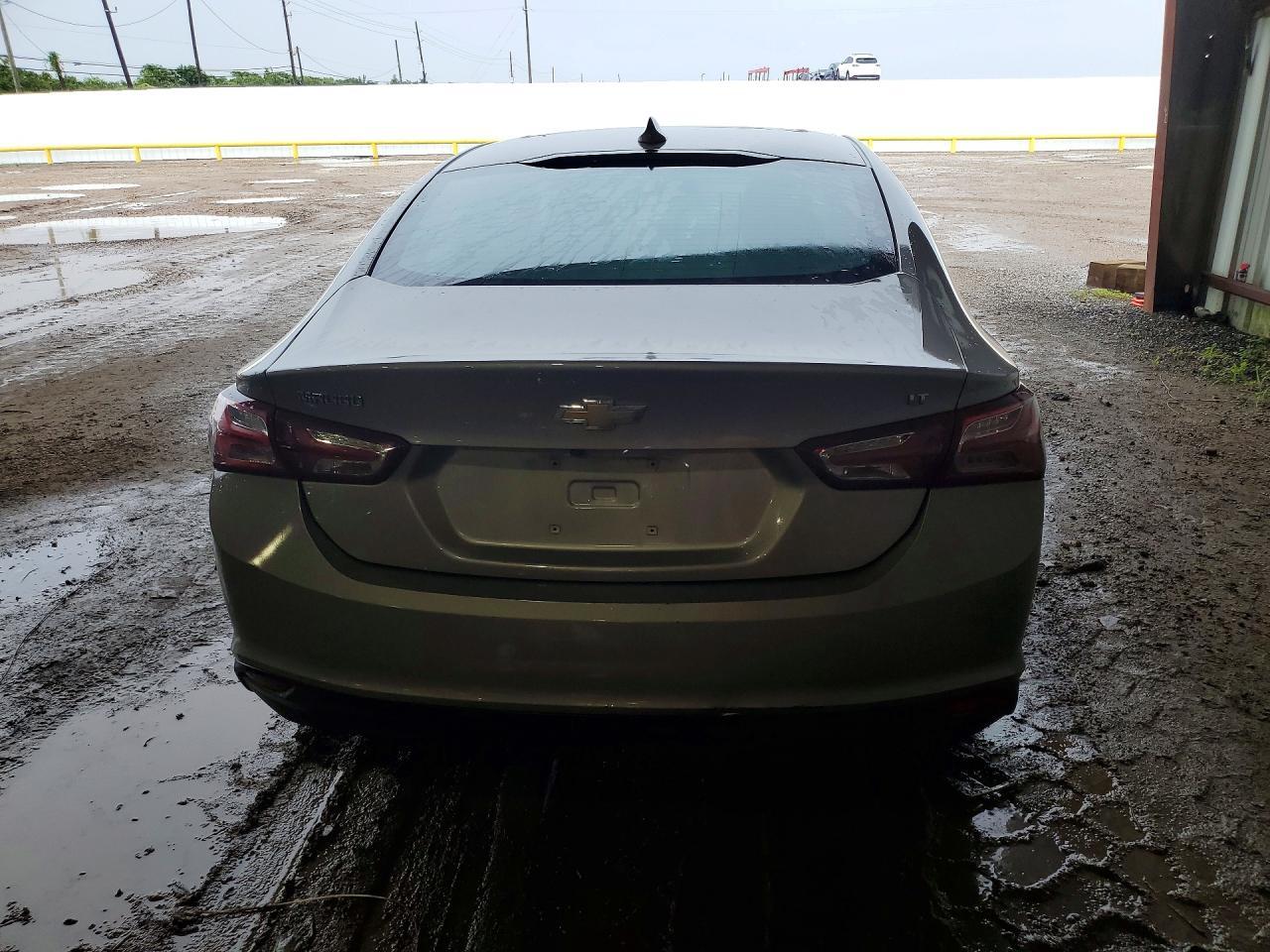 2022 Chevrolet Malibu Lt - zdjęcie 6