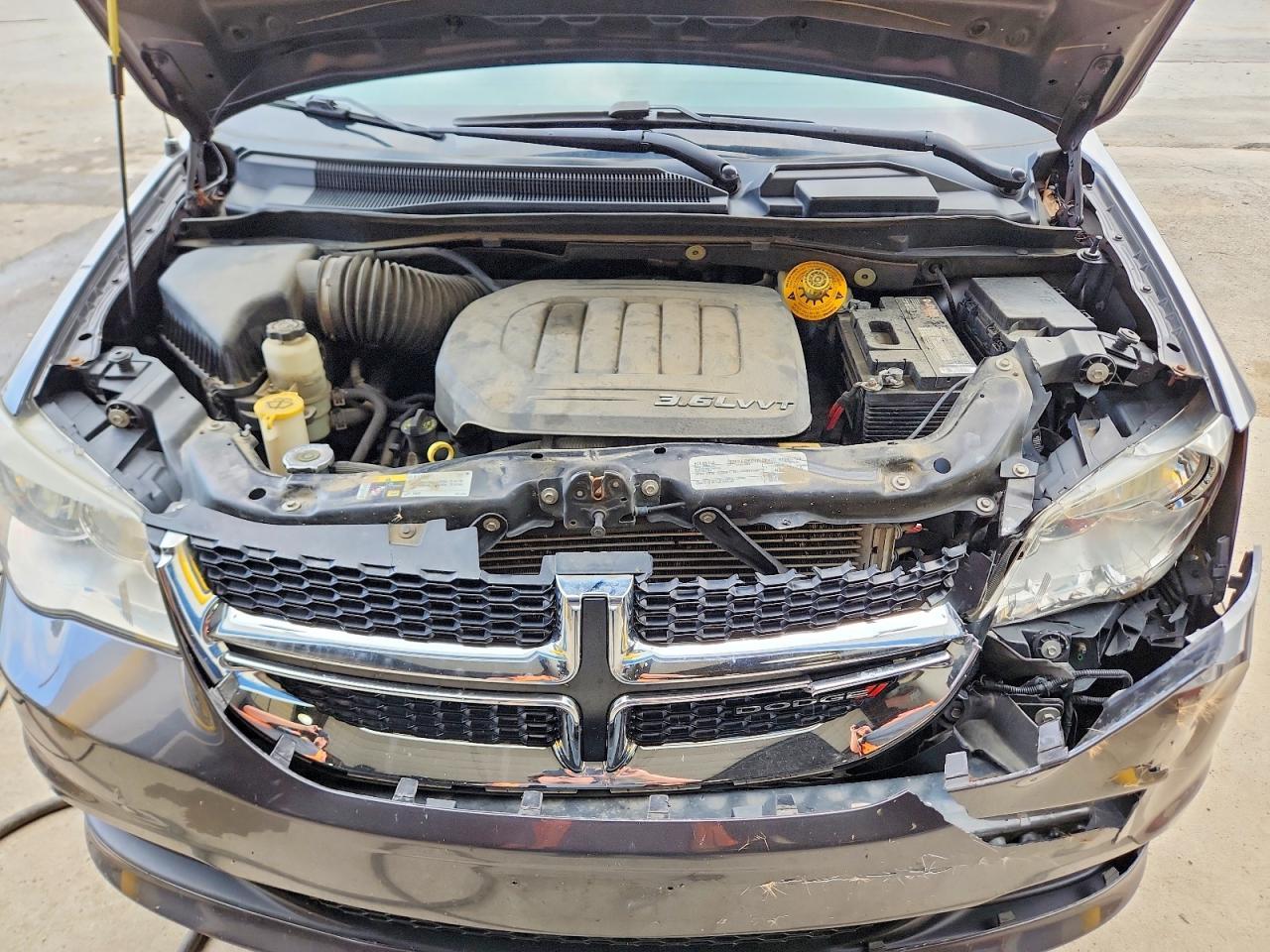 2016 Dodge Grand Caravan Sxt - zdjęcie 12