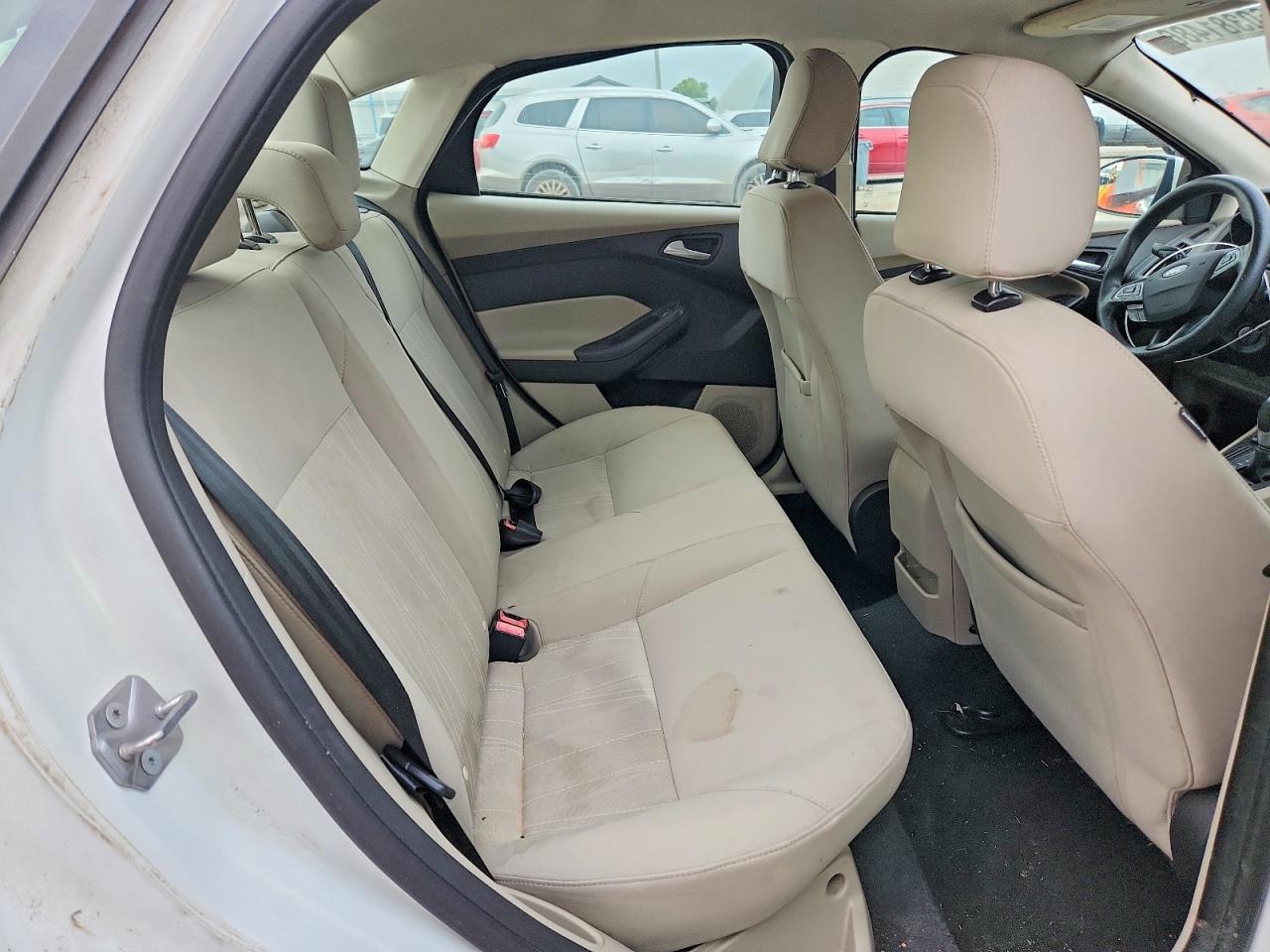 2015 Ford Focus Se - zdjęcie 10