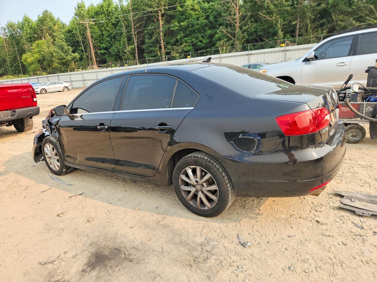 2013 Volkswagen Jetta Se - zdjęcie 2