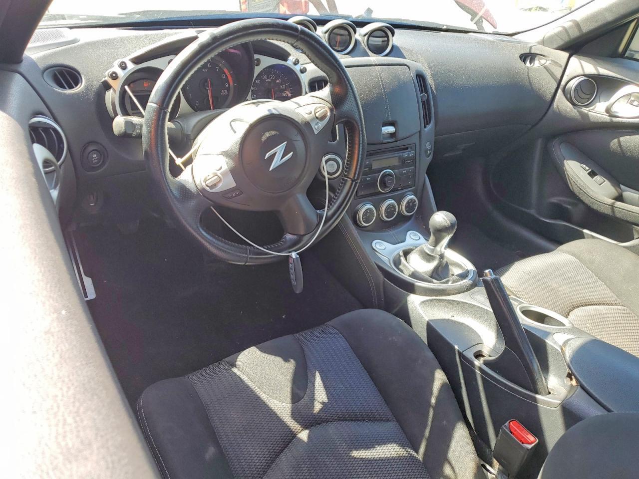 2014 Nissan 370Z Base - zdjęcie 8